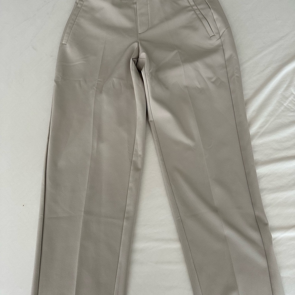 Athleta Women's Classic Gray Pants